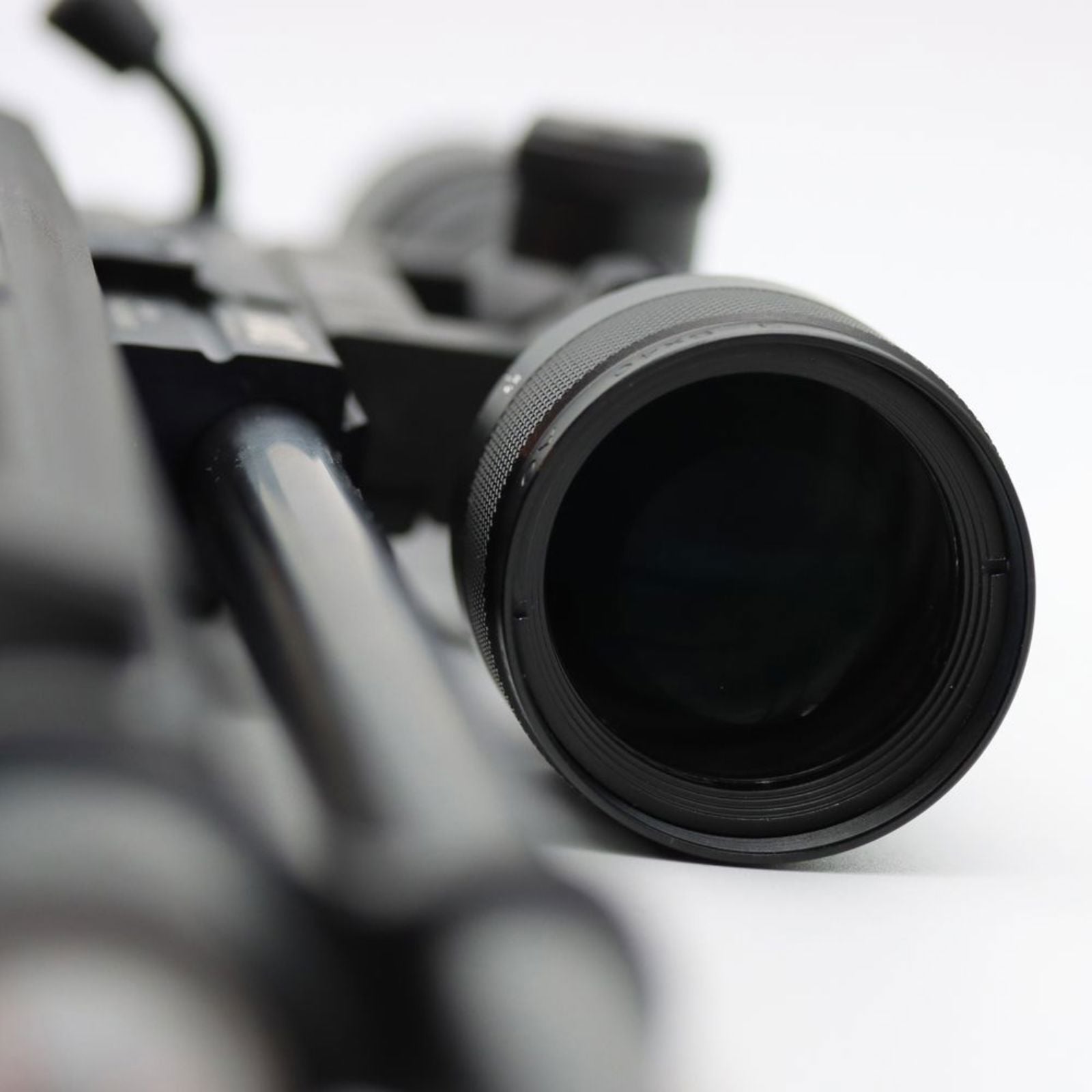 Gamo GX-40 Whisper PCP inkl. kikkertsigte 3-9x40 & Fod pumpe Luftgevær Gamo 