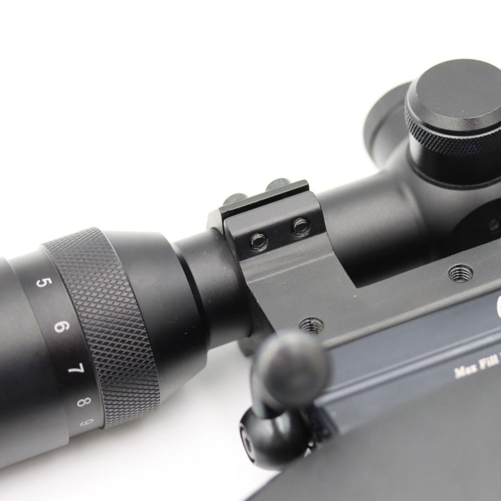 Gamo GX-40 Whisper PCP inkl. kikkertsigte 3-9x40 & Fod pumpe Luftgevær Gamo 