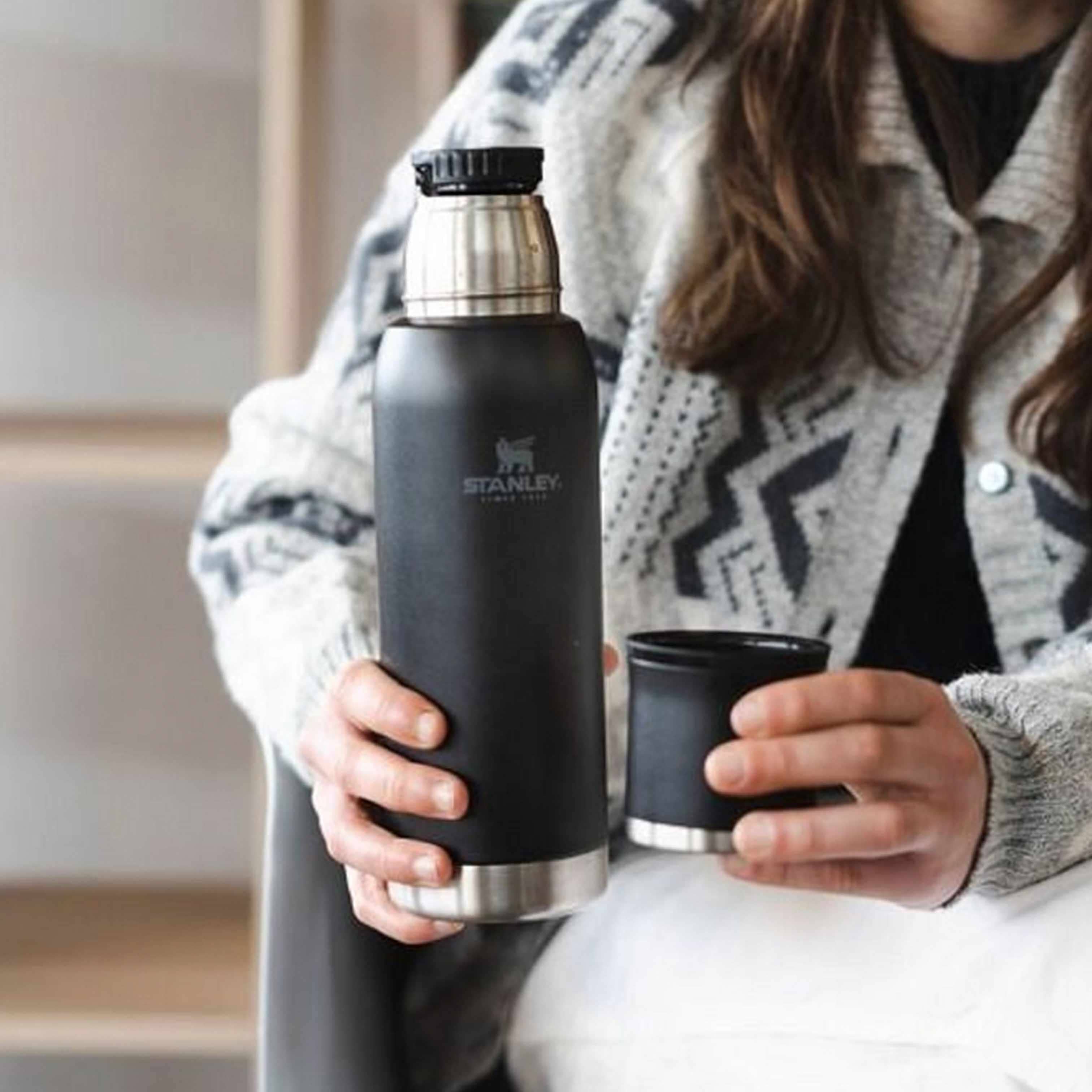 Stanley - Adventure To-Go Termoflaske 0.75L Thermokande Stanley 